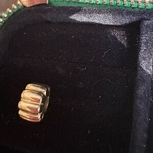 Pandora 14k ribbed clip